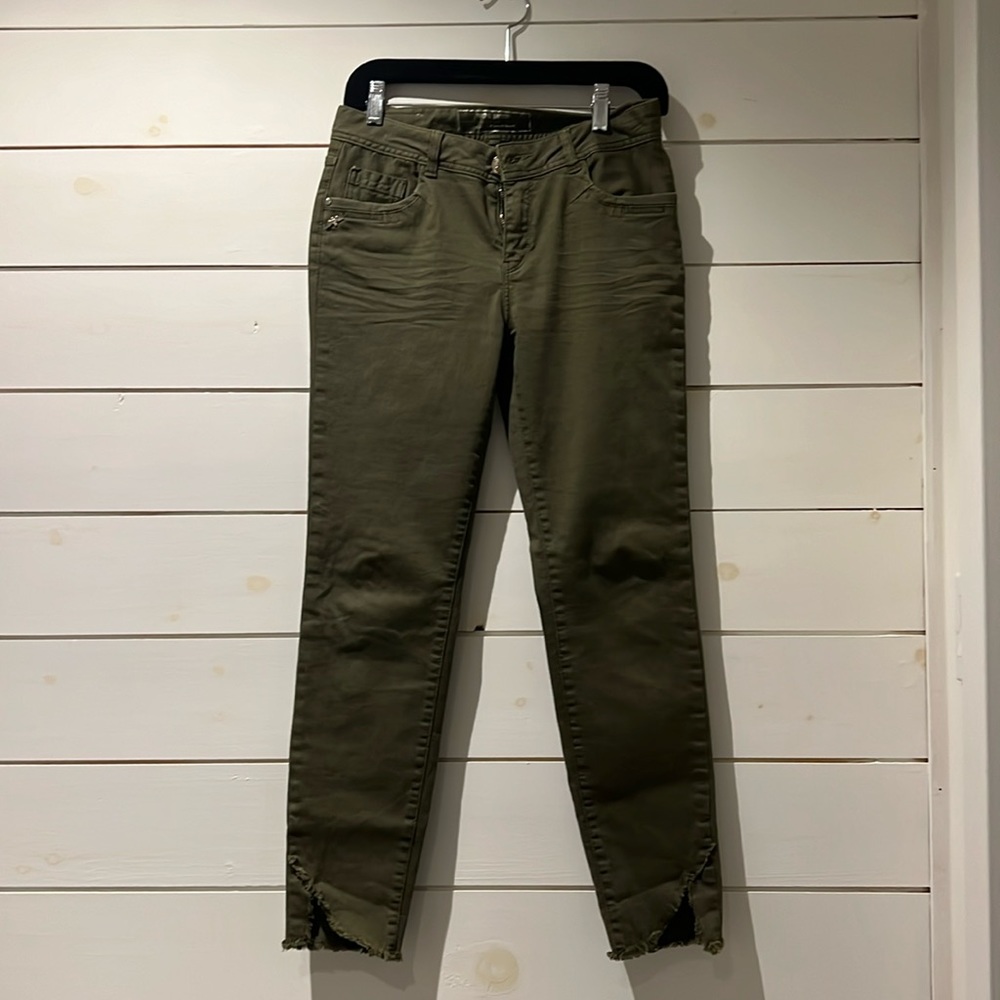 Mosh Mosh, army green jeans . New , Inseam 26”